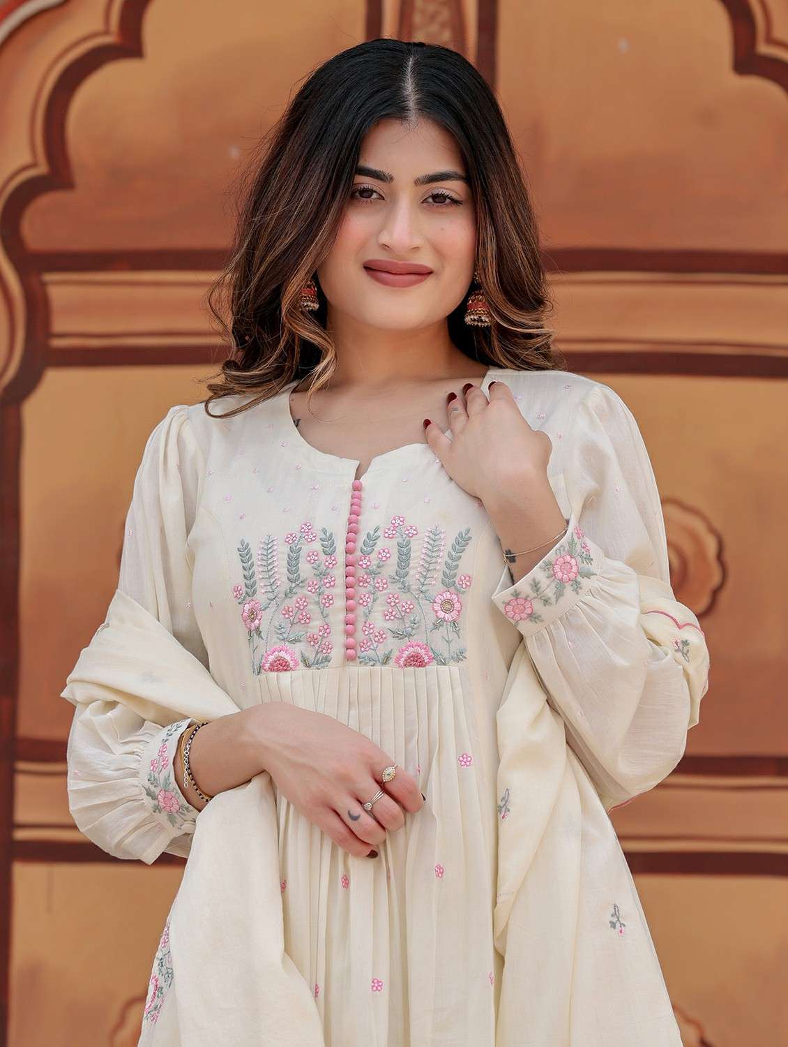 women embroidered puff sleeve kurta pant with dupatta set - 22178476 -  Standard Image - 3