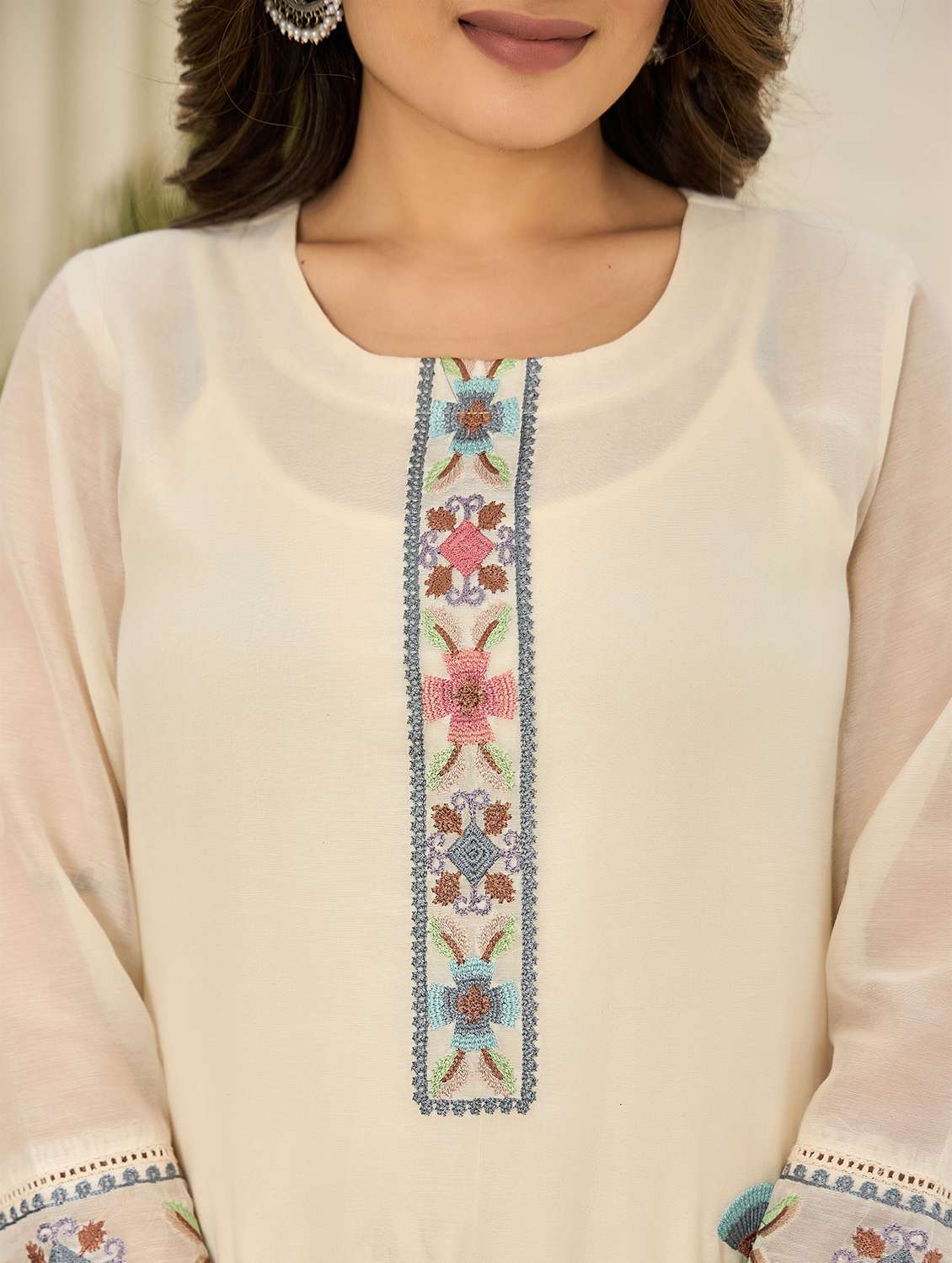 women embroidered three quarter sleeve kurta pant with dupatta set - 22178483 -  Standard Image - 5