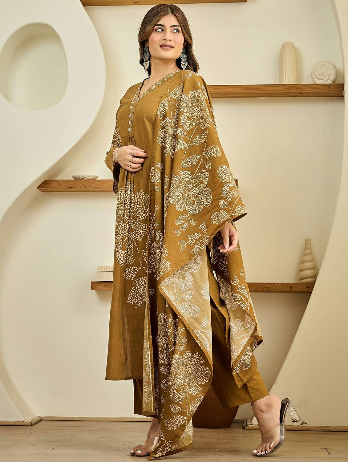 women embroidered flared sleeve kurta pant with dupatta set - 22178488 -  Standard Image - 3