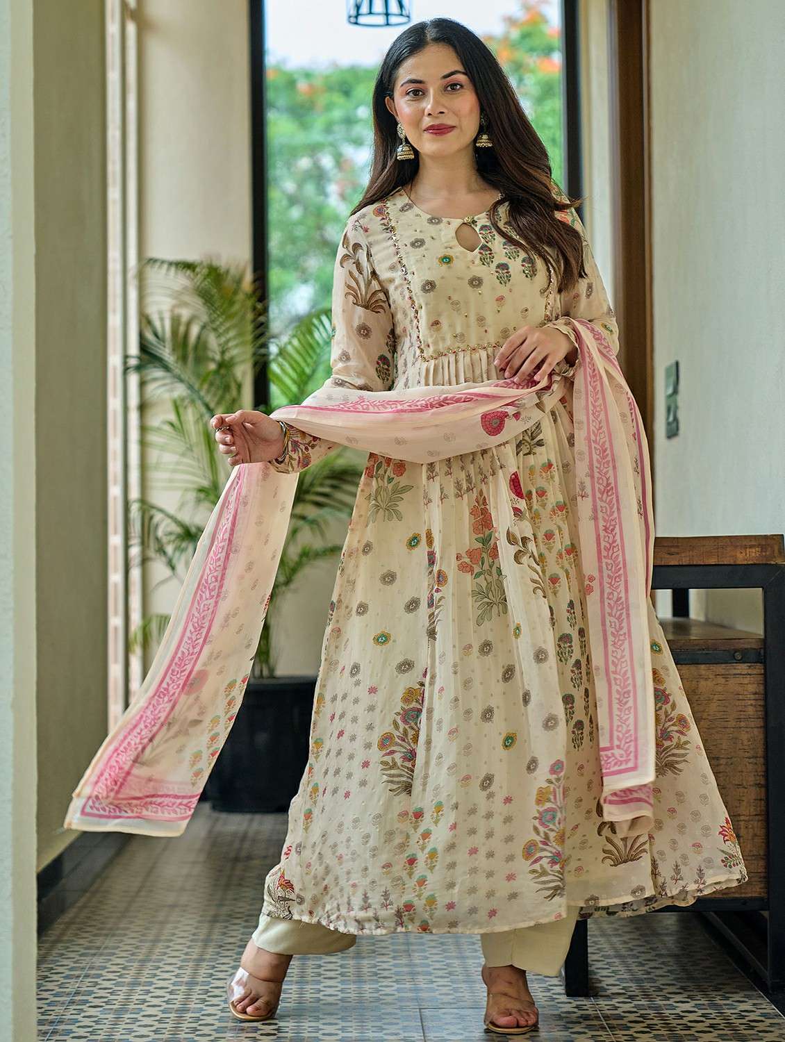 women embroidered three quarter sleeve kurta pant with dupatta set - 22178494 -  Standard Image - 3