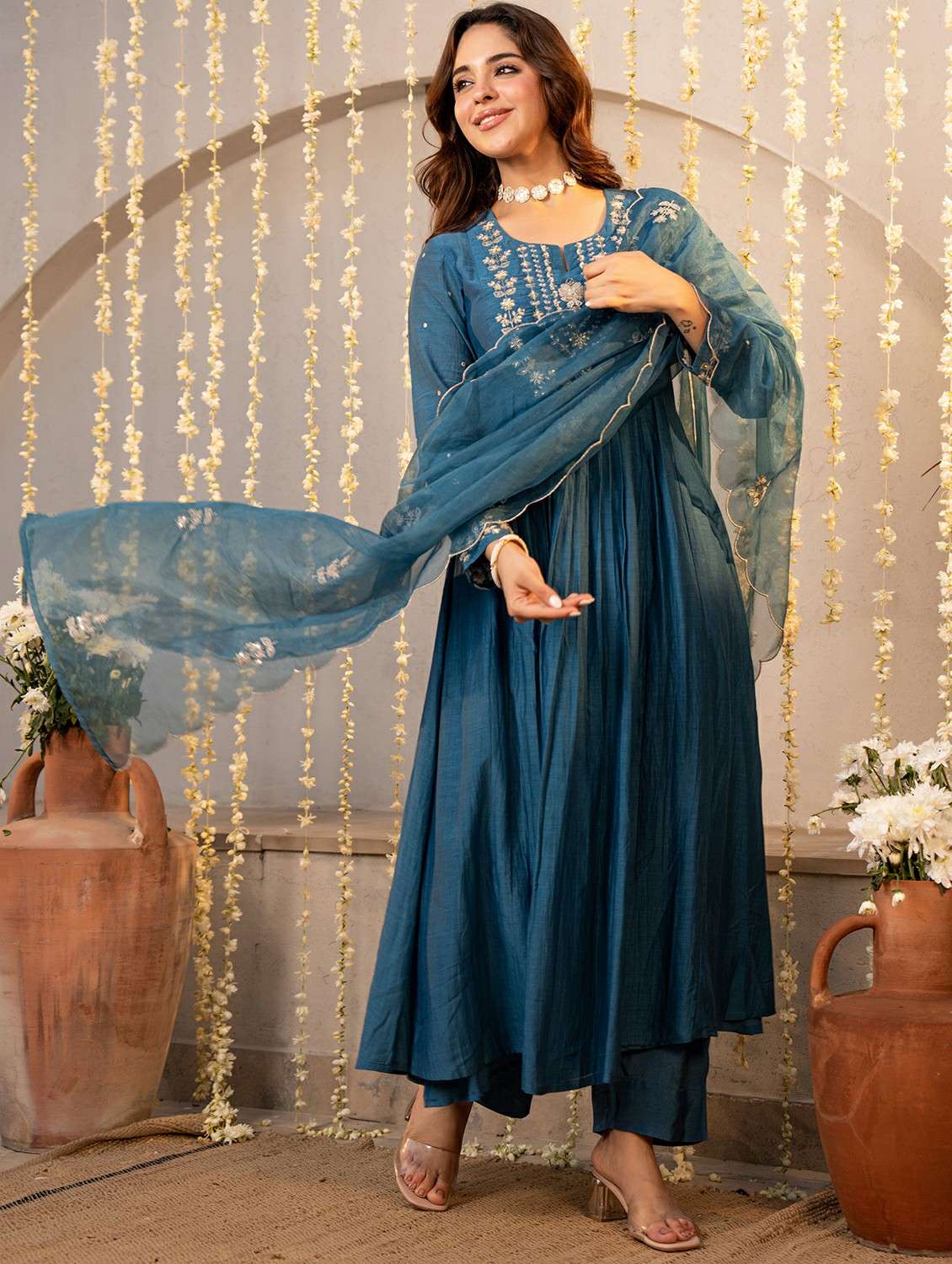 women embroidered long sleeve kurta pant with dupatta set - 22178497 -  Standard Image - 3