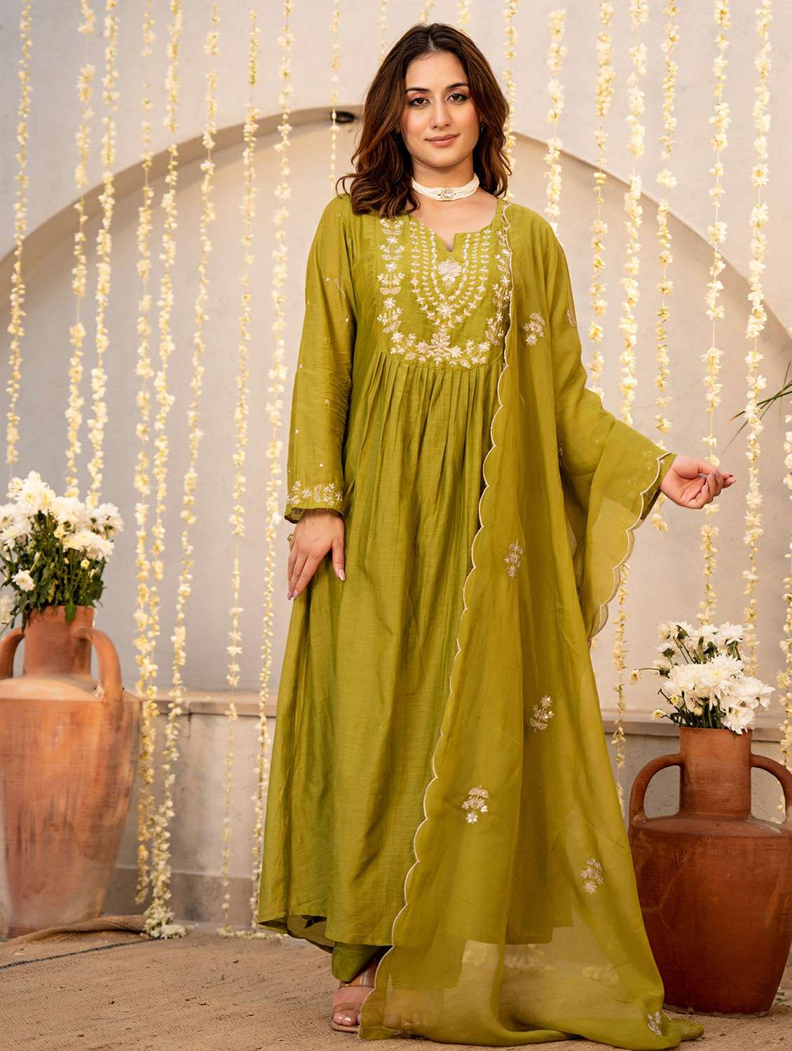 women embroidered long sleeve kurta pant with dupatta set - 22178498 -  Standard Image - 3