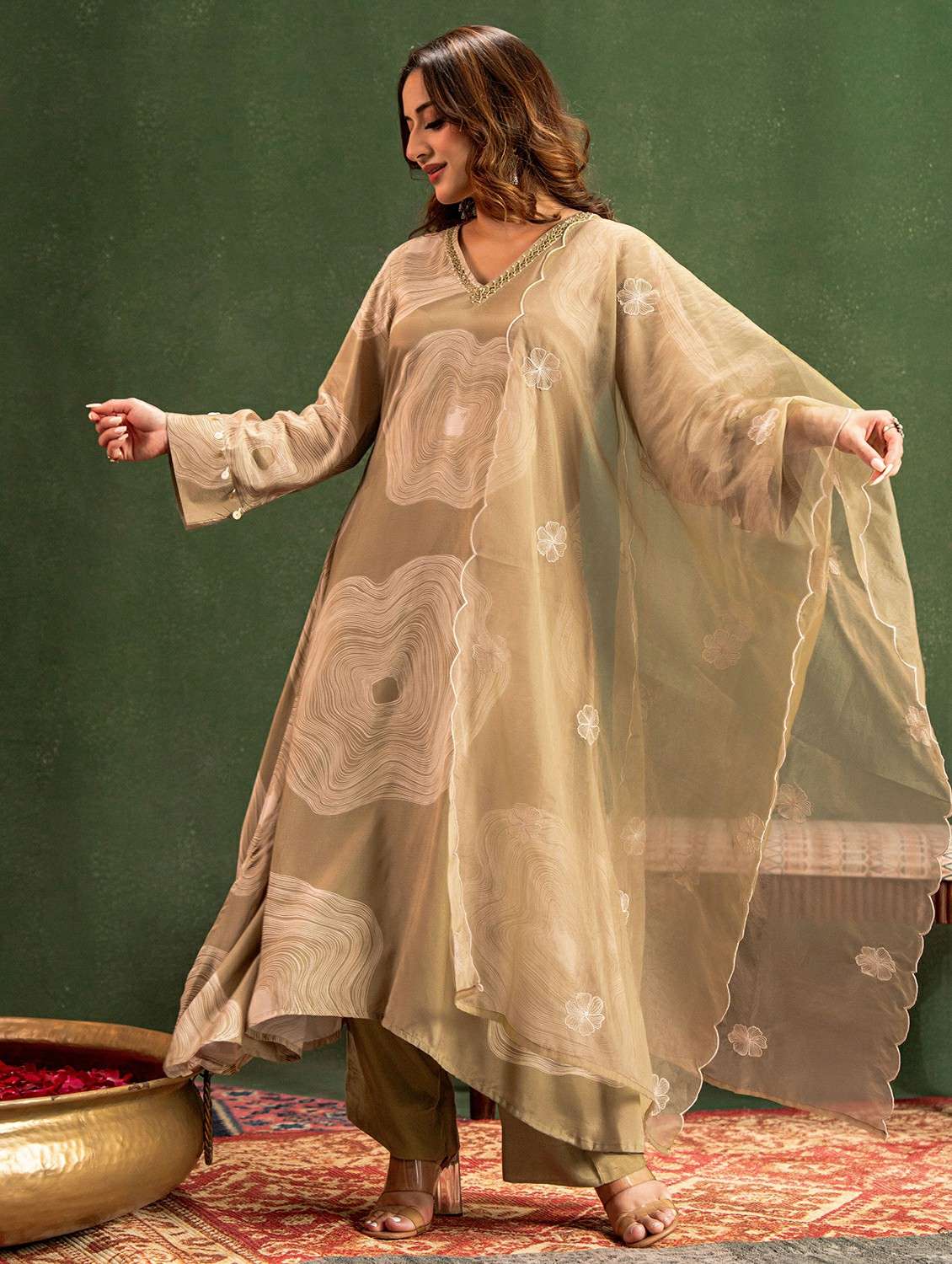 women embroidered long sleeve kurta pant with dupatta set - 22178508 -  Standard Image - 3