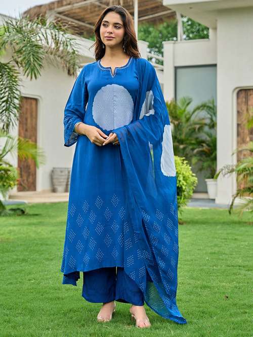 women embroidered long sleeve kurta pant with dupatta set - 22178513 -  Standard Image - 0