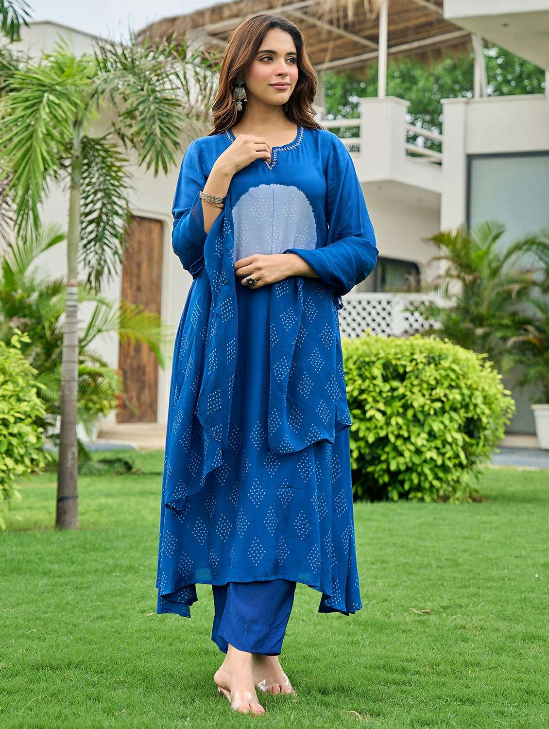 women embroidered long sleeve kurta pant with dupatta set - 22178513 -  Standard Image - 3
