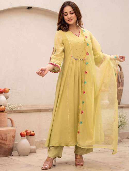 women embroidered three quarter sleeve kurta pant with dupatta set - 22178518 -  Standard Image - 0