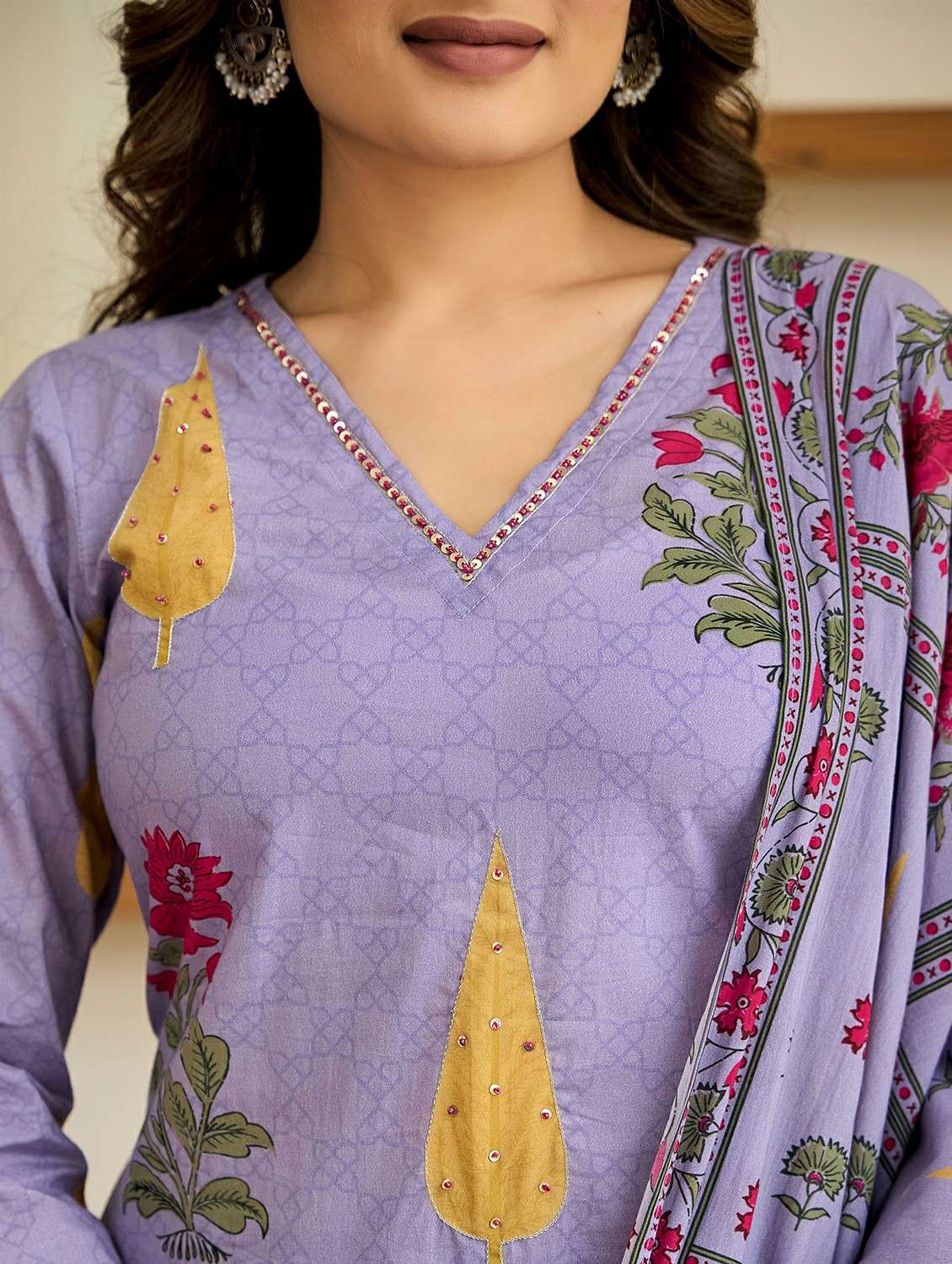 women embroidered three quarter sleeve kurta pant with dupatta set - 22178538 -  Standard Image - 5