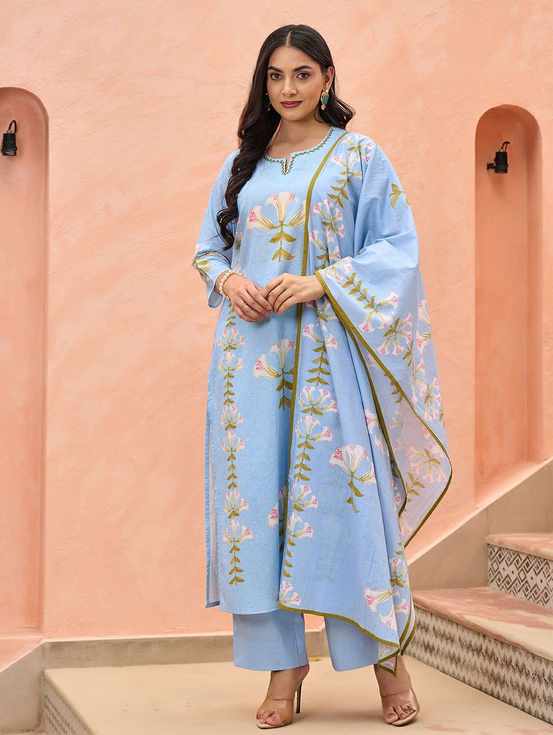 women floral three quarter sleeve kurta pant with dupatta set - 22178542 -  Zoom Image - 0