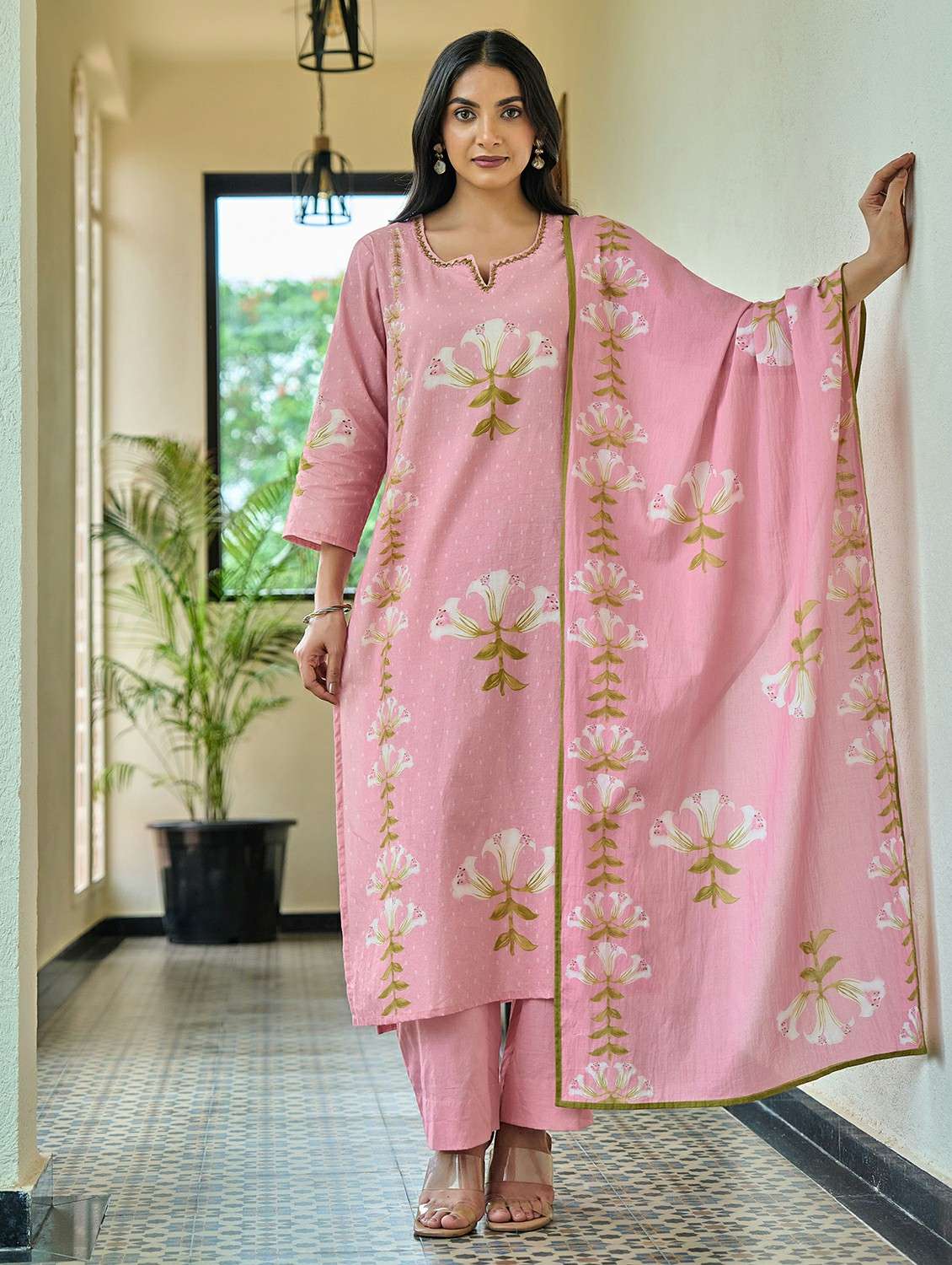 women floral three quarter sleeve kurta pant with dupatta set - 22178543 -  Standard Image - 3