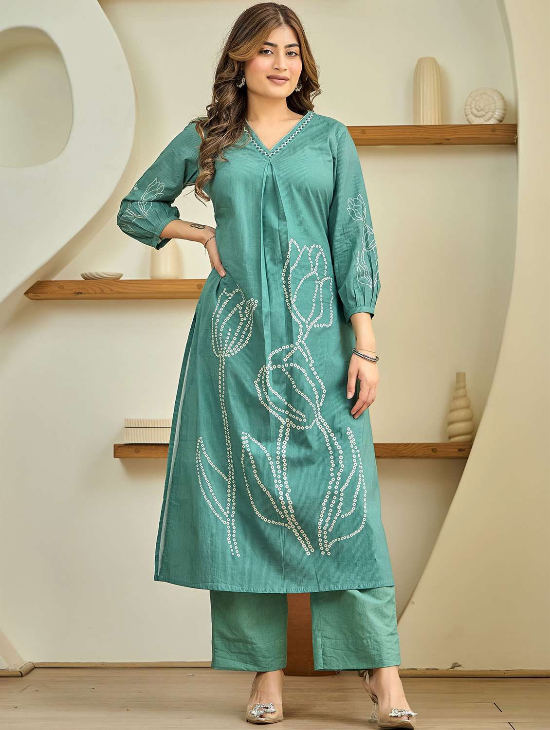 women printed three quarter sleeve kurta pant with dupatta set - 22178550 -  Standard Image - 3