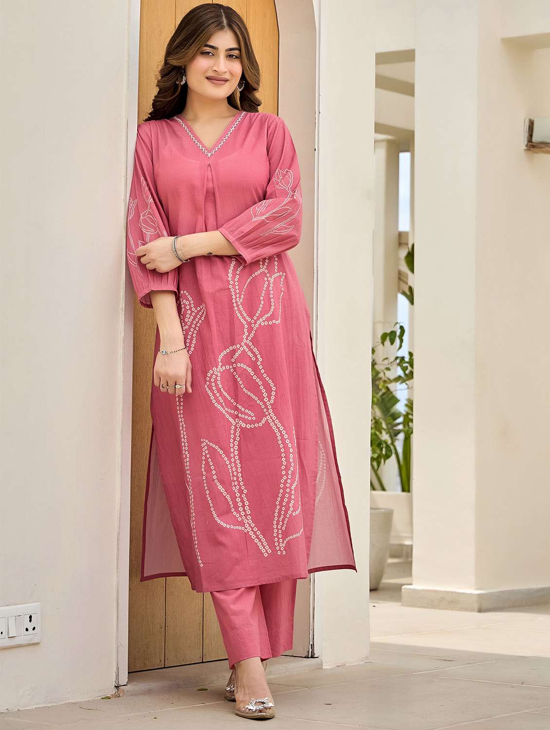 women printed three quarter sleeve kurta pant with dupatta set - 22178551 -  Standard Image - 3