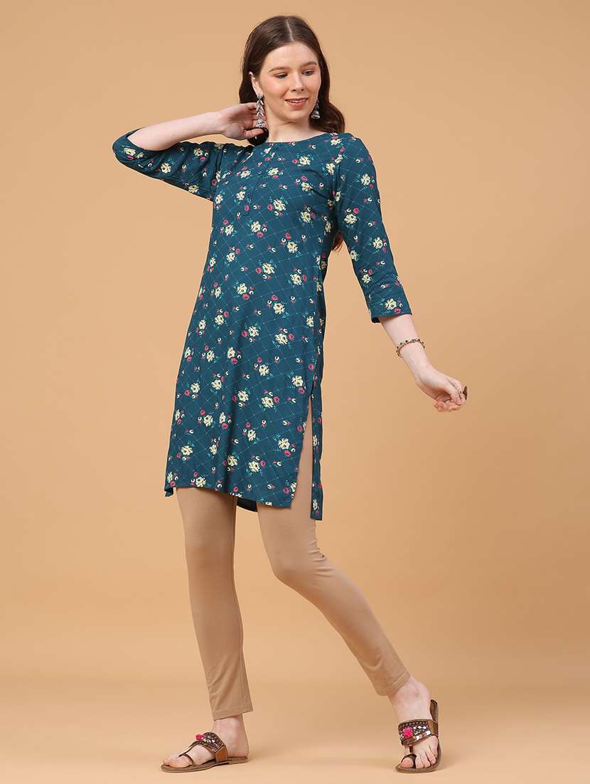 Women Floral Printed Three Quarter Sleeve Straight Kurta - 22178637 -  Standard Image - 3