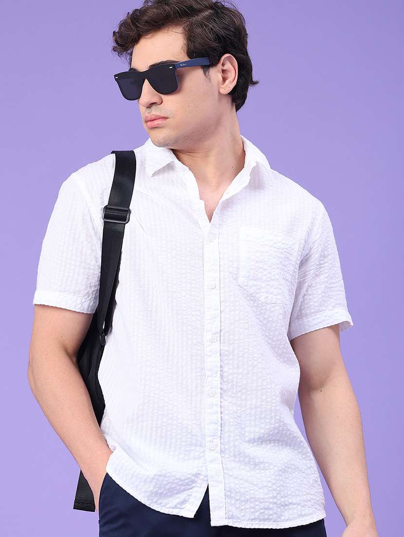 men self design short sleeve regular fit casual shirt