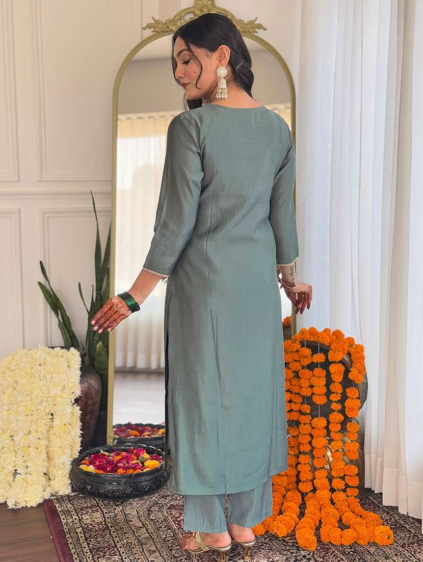 women three quarter sleeve kurta and pant with dupatta  - 22178762 -  Standard Image - 5