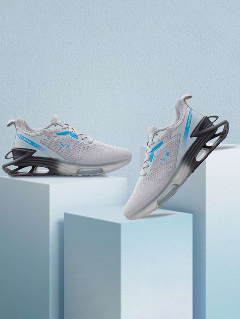 men solid lace up sport shoe