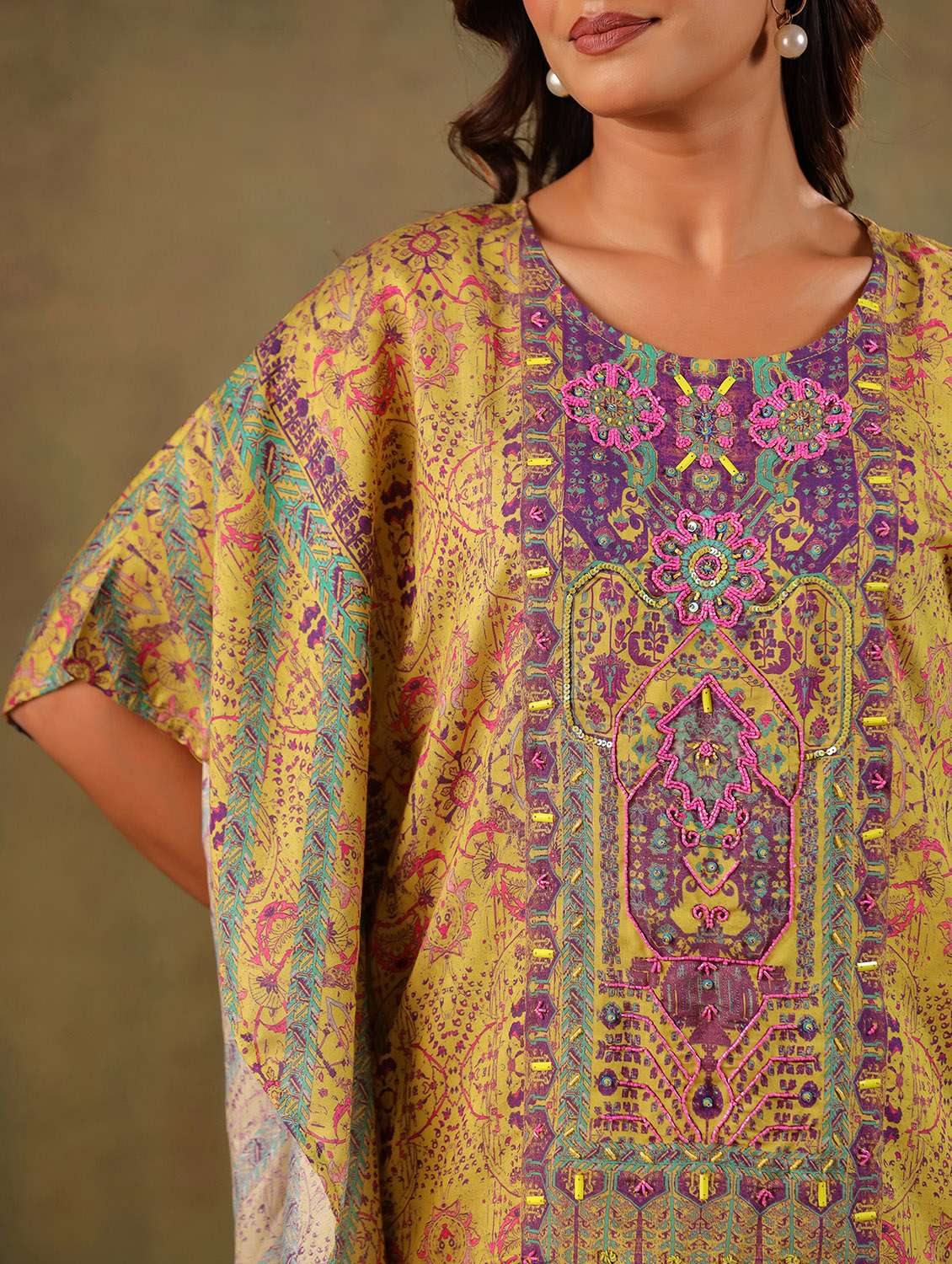 women printed kimono sleeve kaftan kurta with pant set - 22179004 -  Standard Image - 8