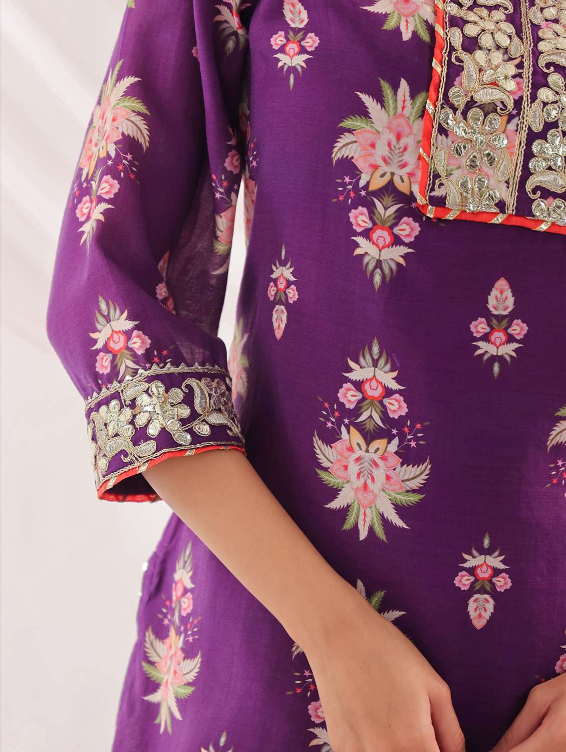 women floral printed three quarter sleeve kurta palazzo set - 22179005 -  Standard Image - 8
