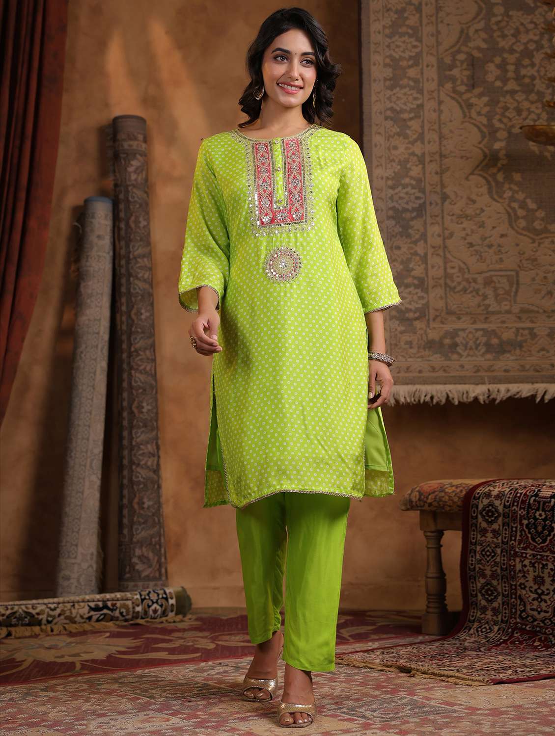 women bandhani three quarter sleeve kurta pant with dupatta set - 22179007 -  Standard Image - 3