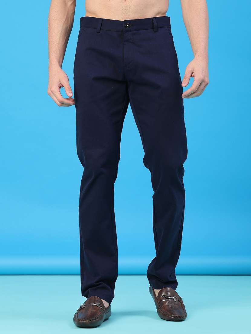 men solid mid rise chinos casual trouser