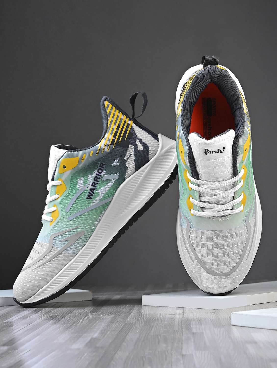 men printed lace up sport shoe