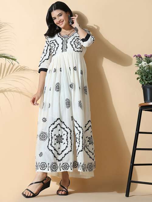women solid with work three quarter anarkali kurta - 22180025 -  Standard Image - 0
