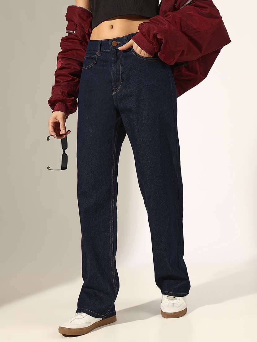 women solid mid rise straight fit jean