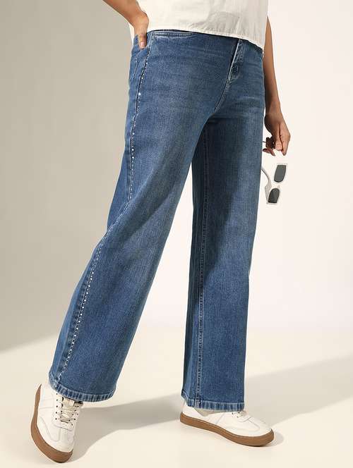 women solid mid rise straight fit jean - 22180031 -  Standard Image - 0