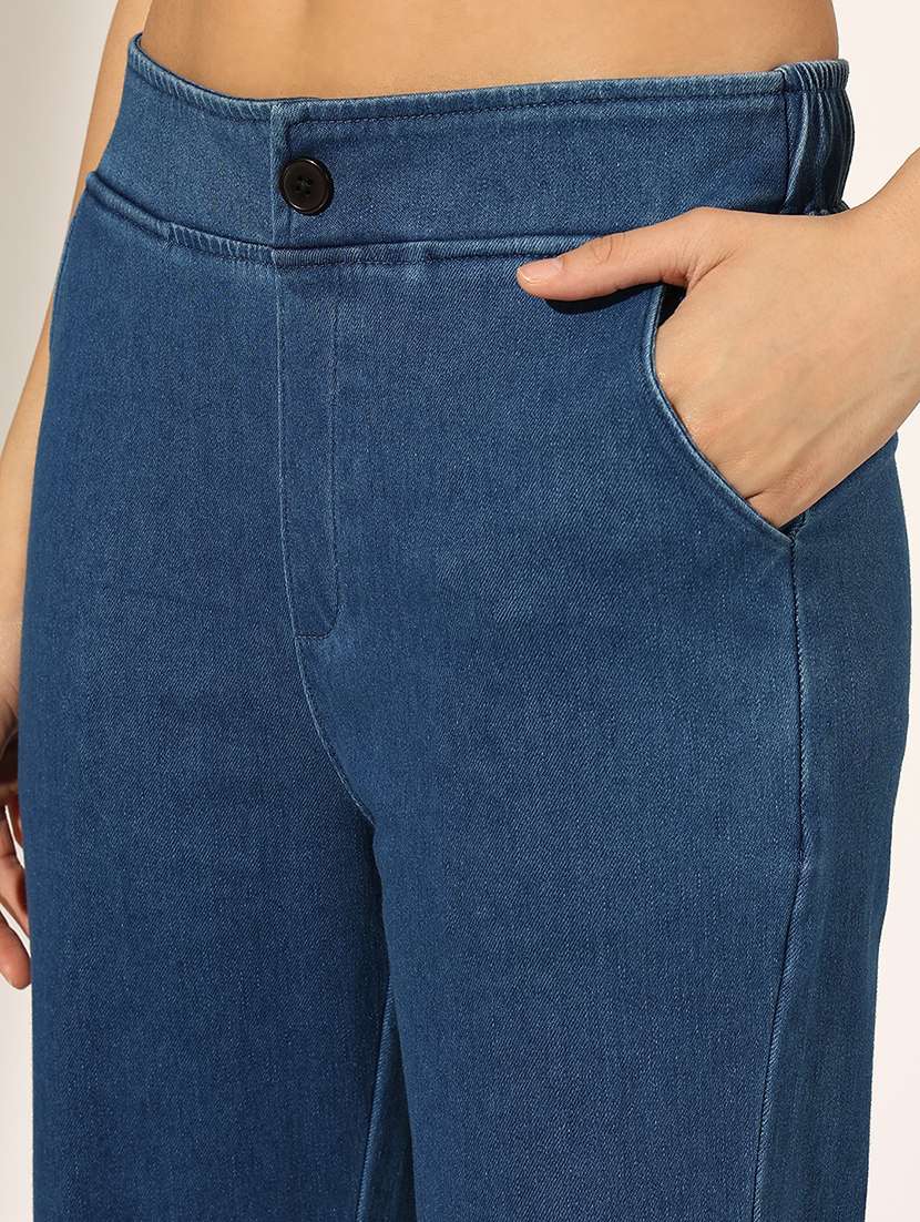 women solid mid rise straight fit jean - 22180033 -  Standard Image - 5