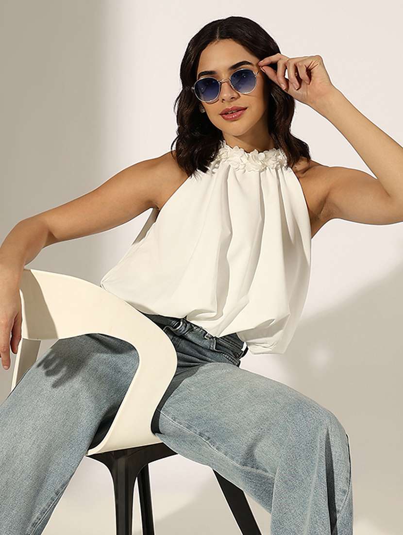 women solid halter neck sleeveless crop top - 22180207 -  Zoom Image - 0