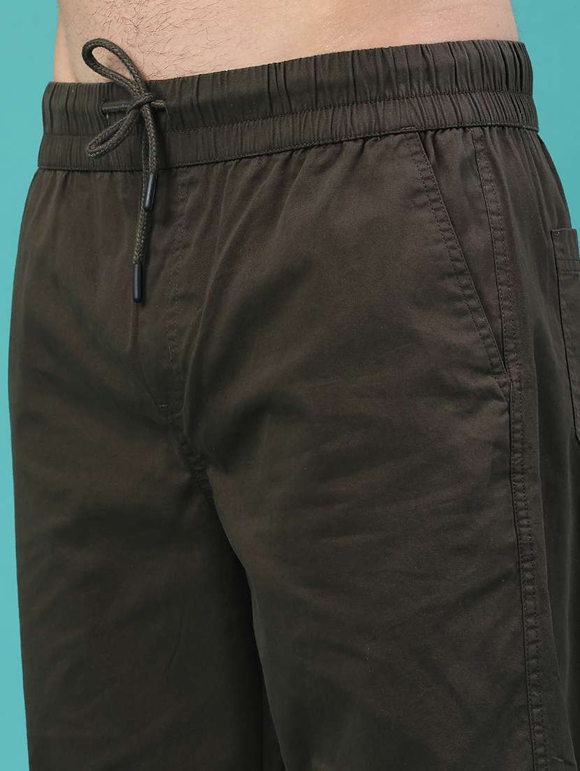 men solid mid rise regular fit jogger - 22180281 -  Standard Image - 5