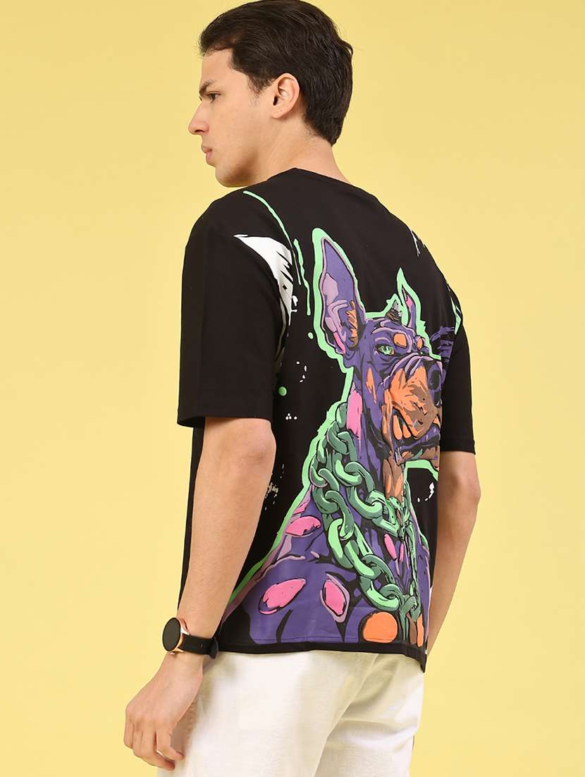 men black cotton blend back print t-shirt