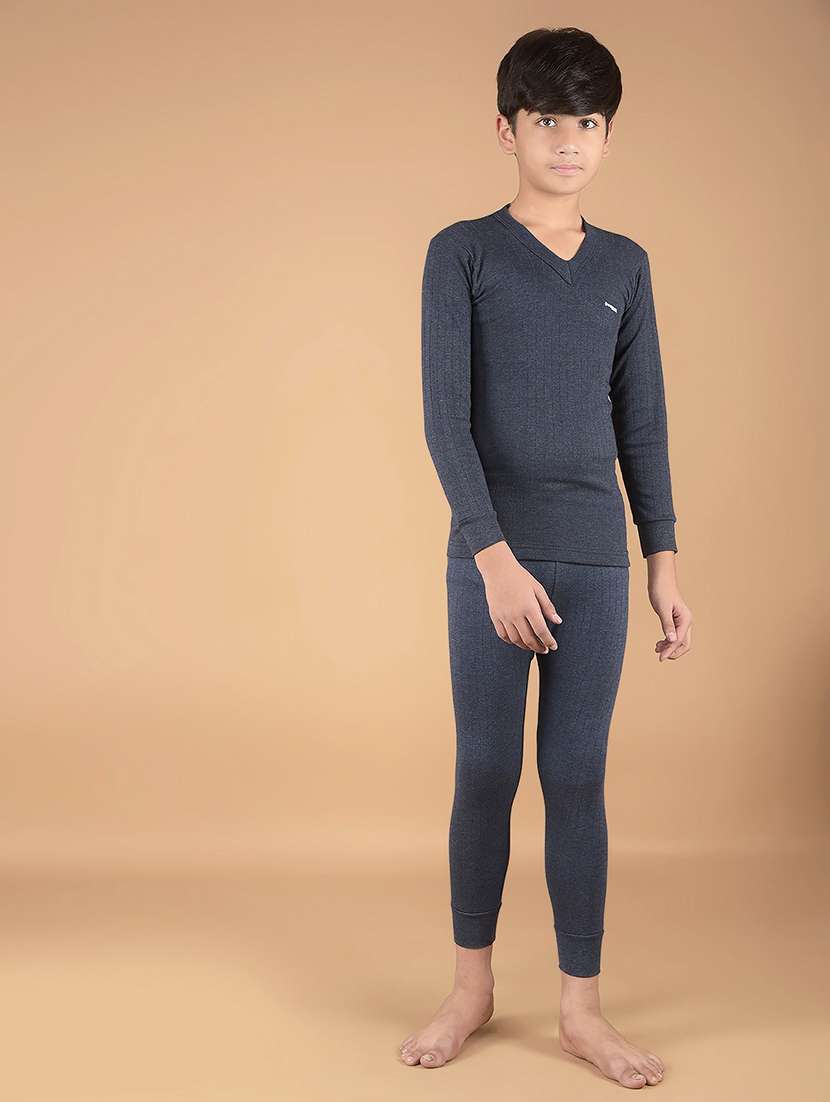 boys solid v neck top thermal wear - 22181148 -  Standard Image - 3