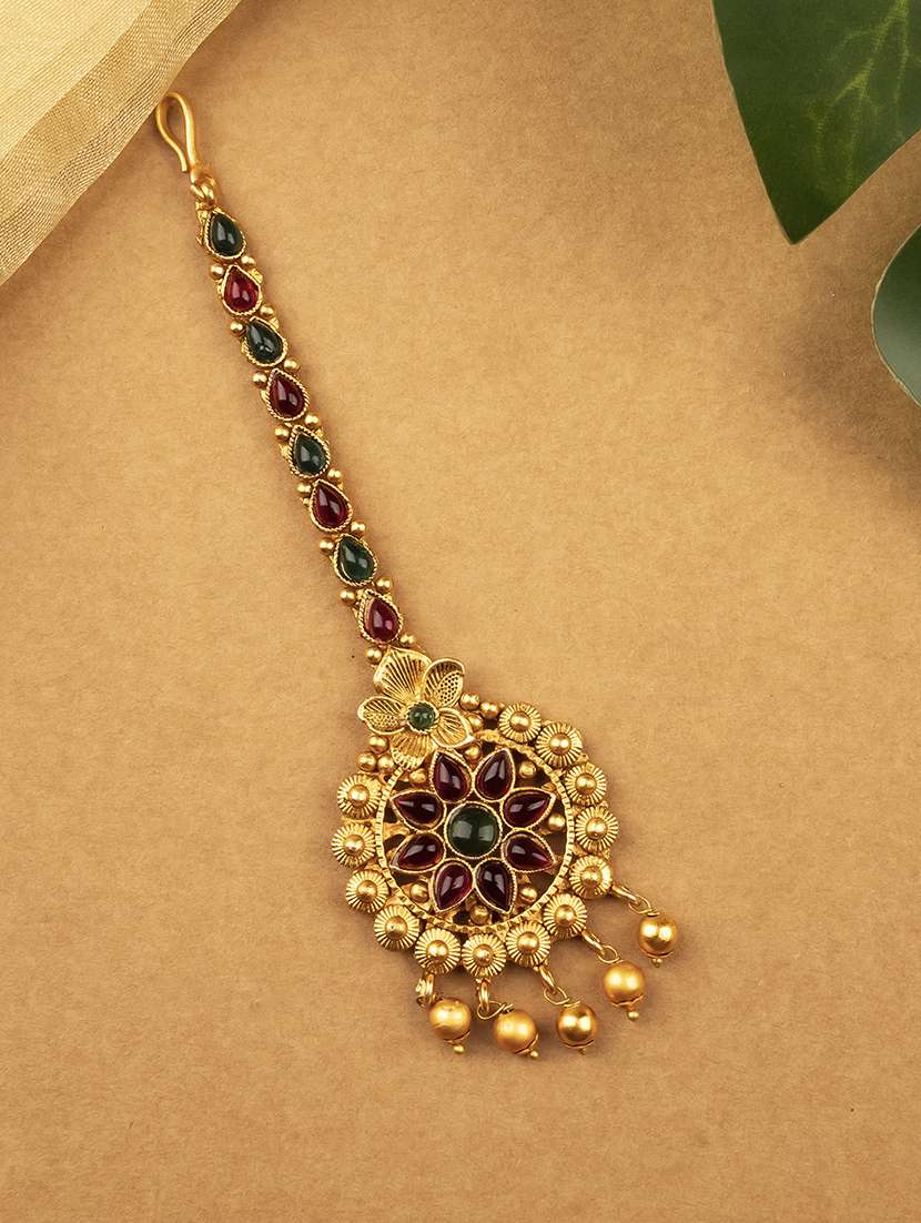 gold plated flower style maang tikka
