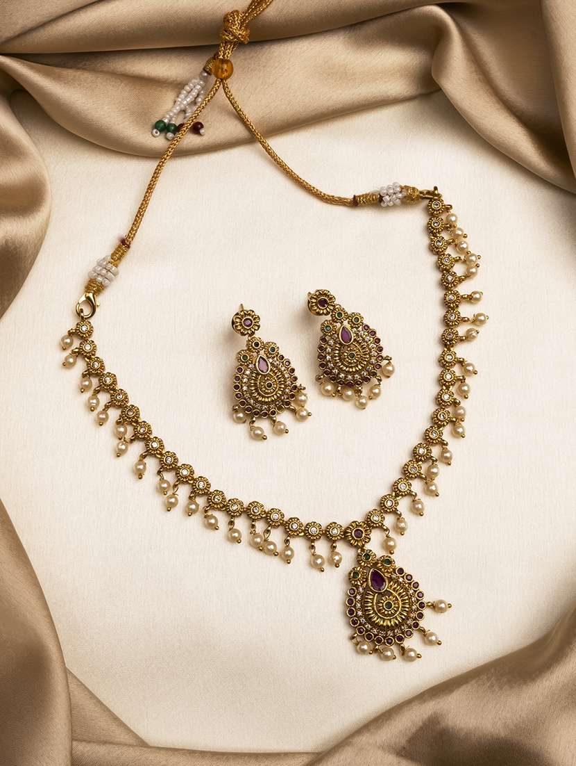 gold alloy necklaces and earring