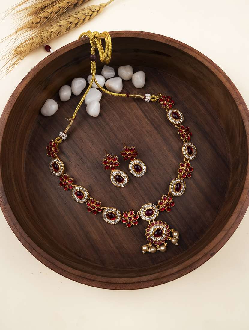 women red flower necklace set