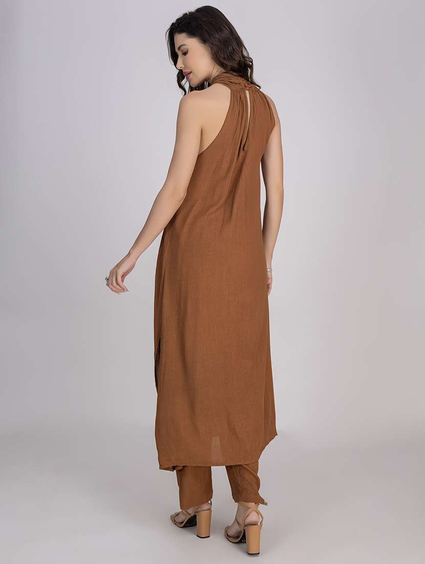 women solid halter neck n flared kurta - 22181387 -  Standard Image - 3