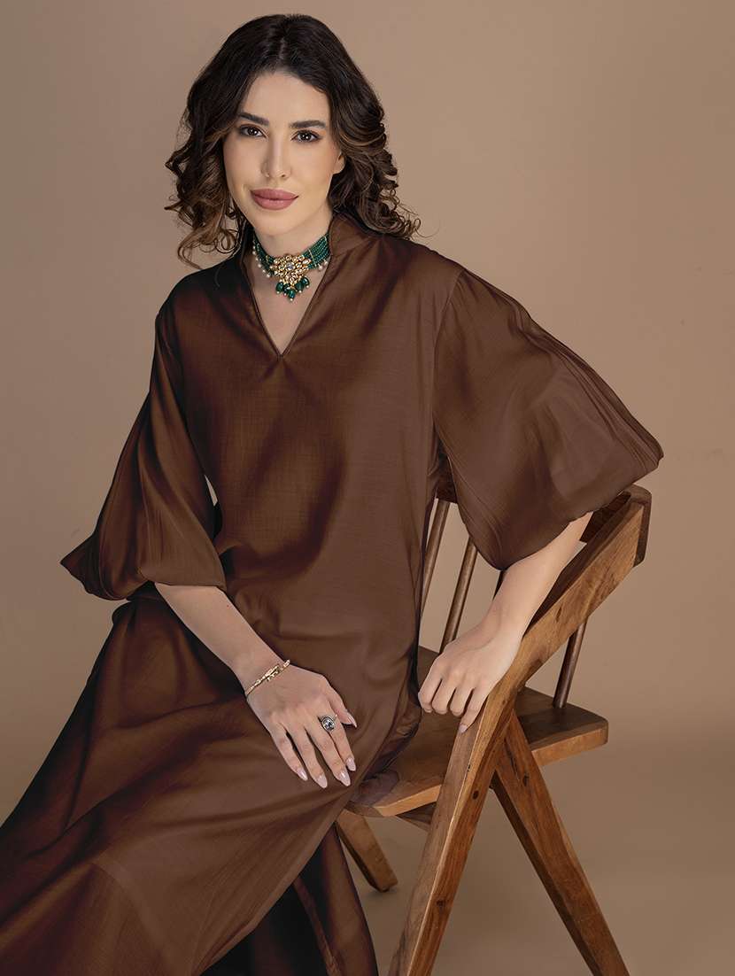 women solid bishop sleeve straight kurta - 22181391 -  Standard Image - 3