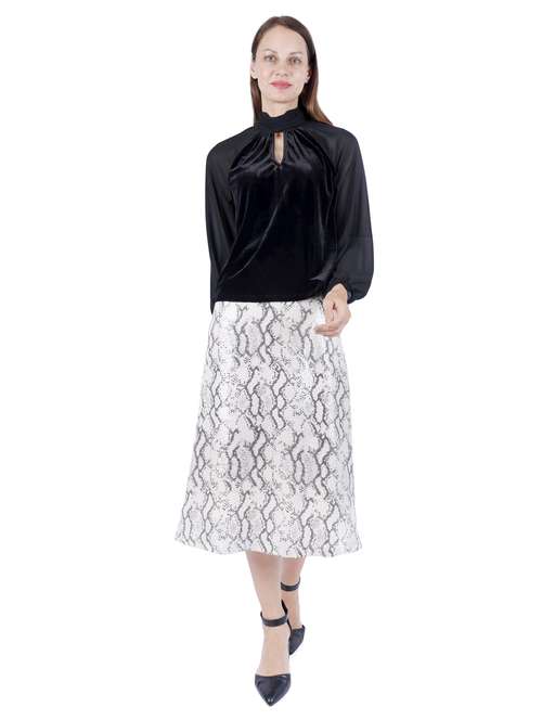 women black solid puff sleeve regular top - 22181480 -  Standard Image - 0