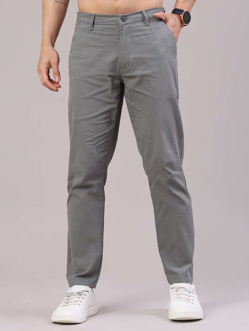 men solid mid rise chinos casual trouser