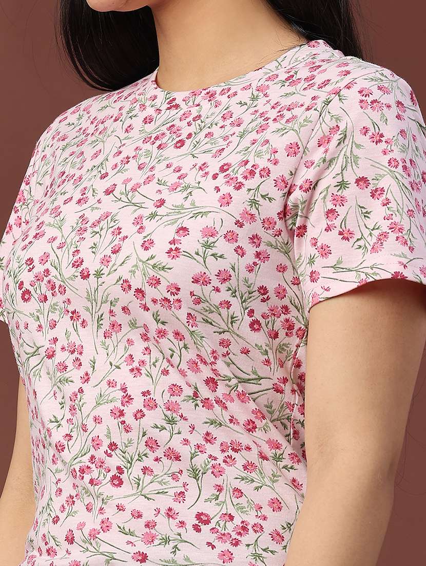 women printed short sleeve t-shirt - 22181654 -  Standard Image - 5