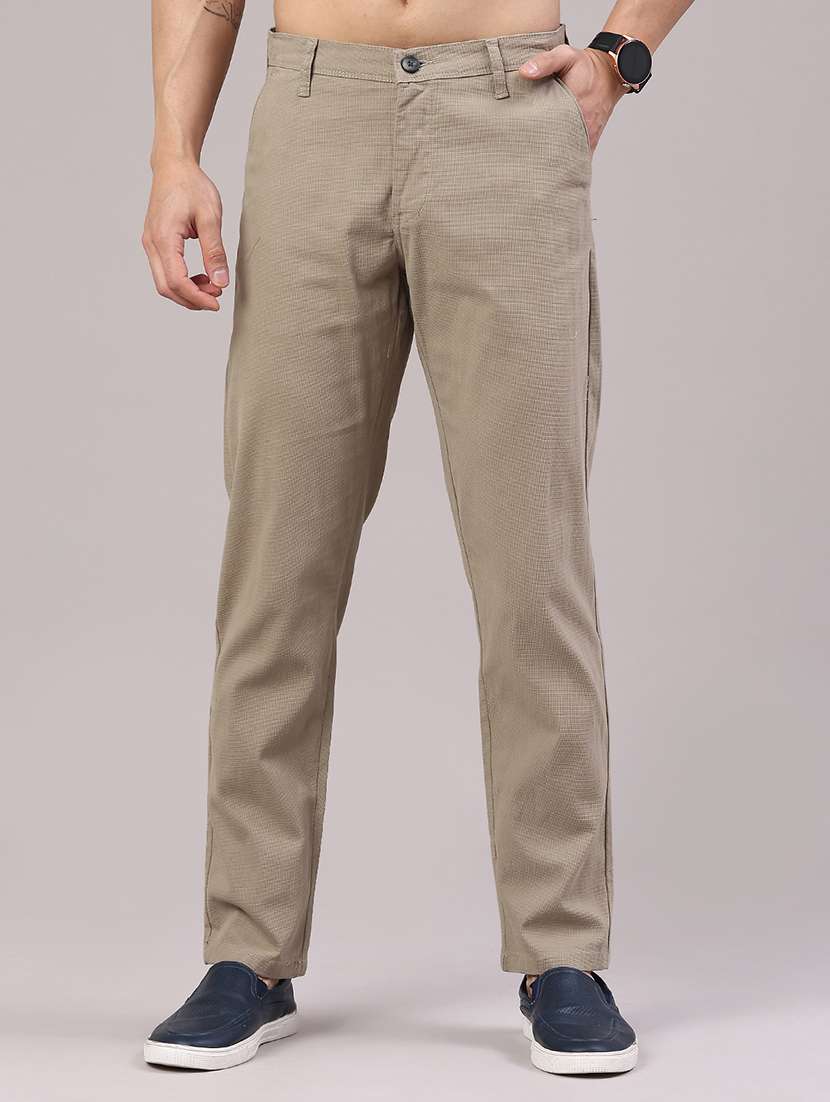 men textured mid rise chinos casual trouser