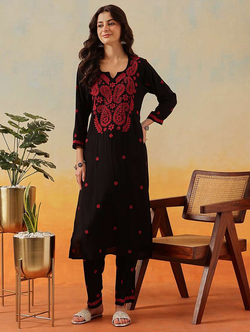 women solid with work long sleeve kurta pant set