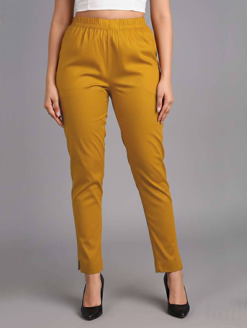 women solid mid rise tapered pant