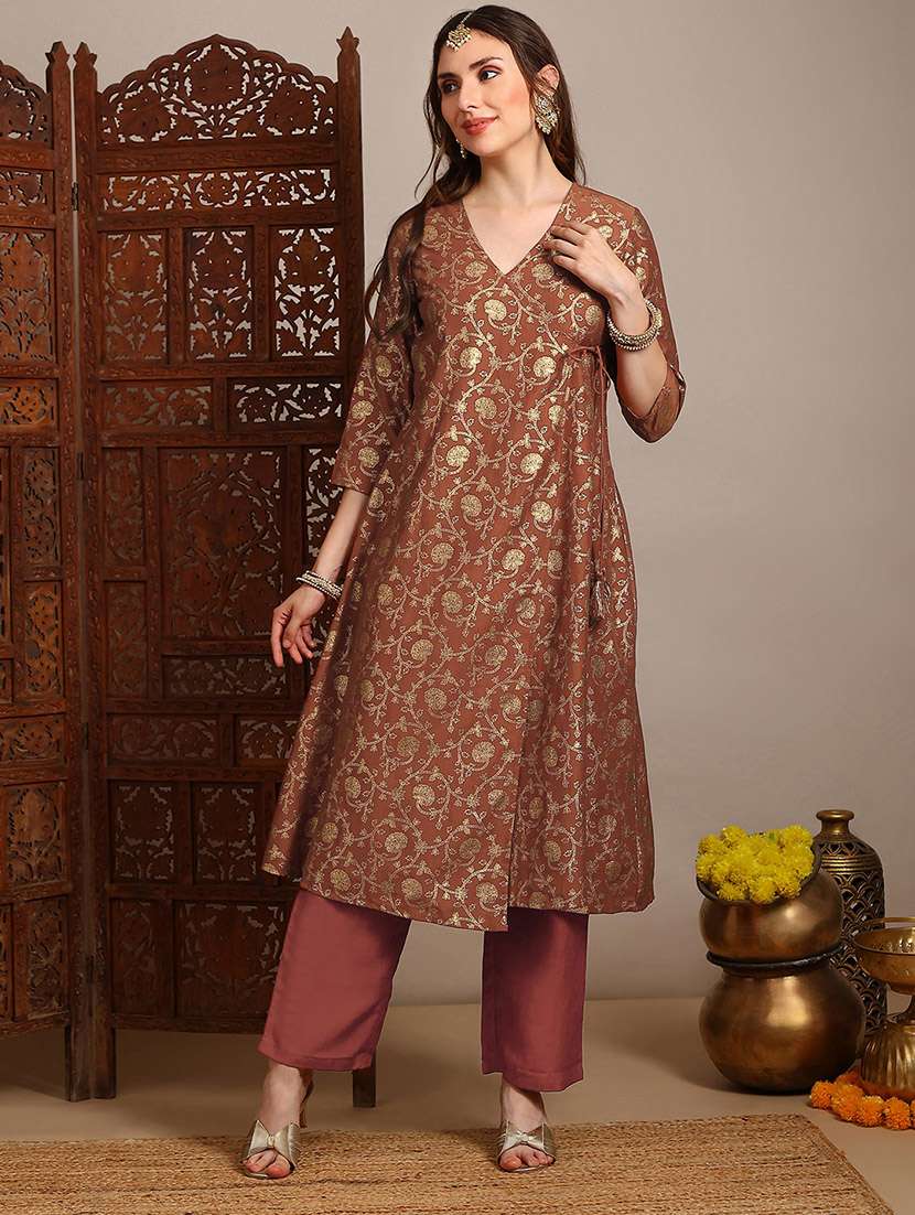 women floral three quarter sleeve kurta pant set - 22182172 -  Zoom Image - 0