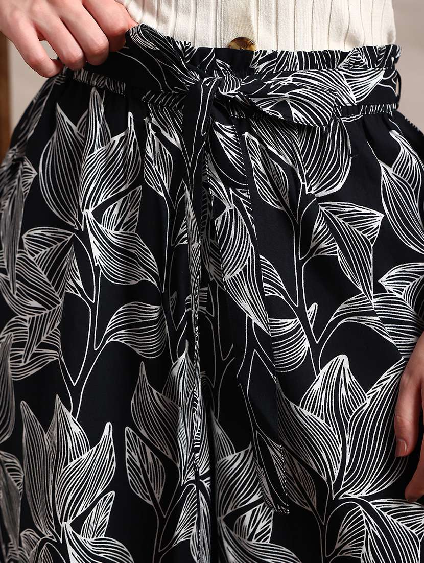 globus women black allover floral printed high-rise belted wide leg trouser - 22182183 -  Standard Image - 5