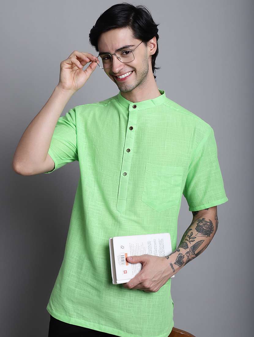 men solid mandarin neck short kurta