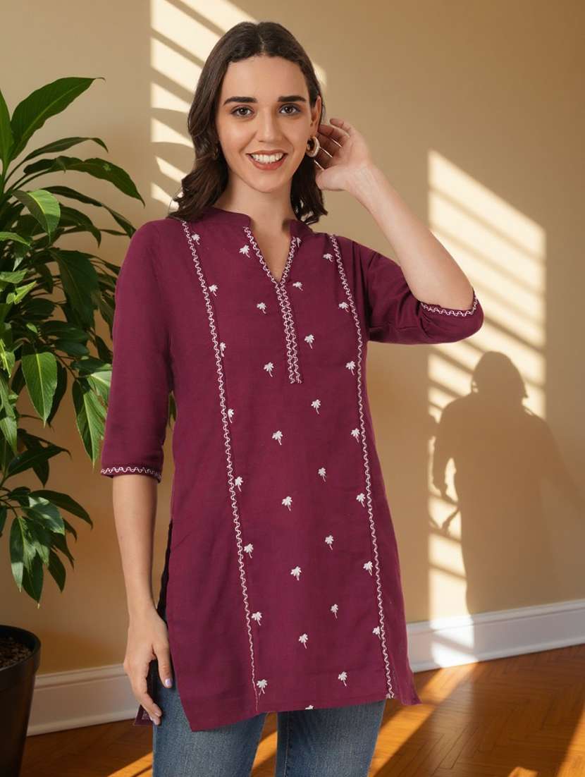 women solid with work three quarter sleeve straight kurti