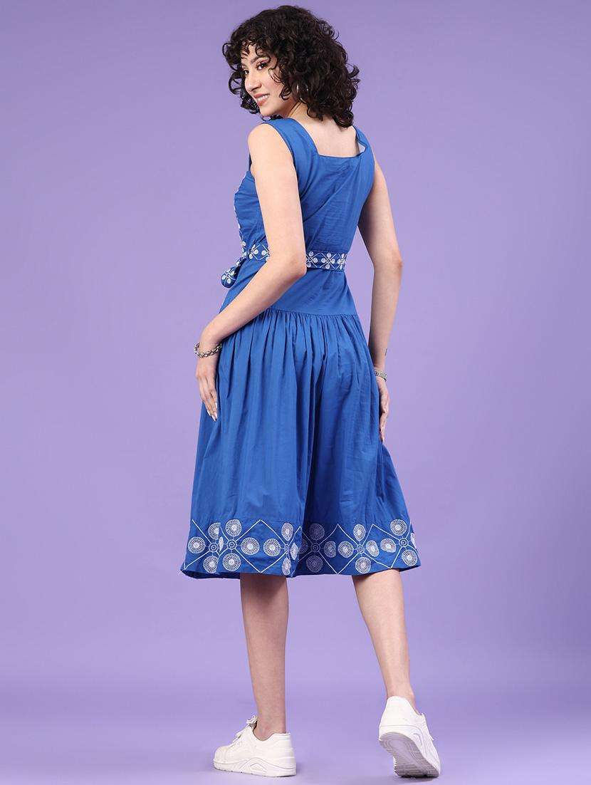 women solid with work square neck fit & flare ethnic dress - 22183006 -  Standard Image - 5