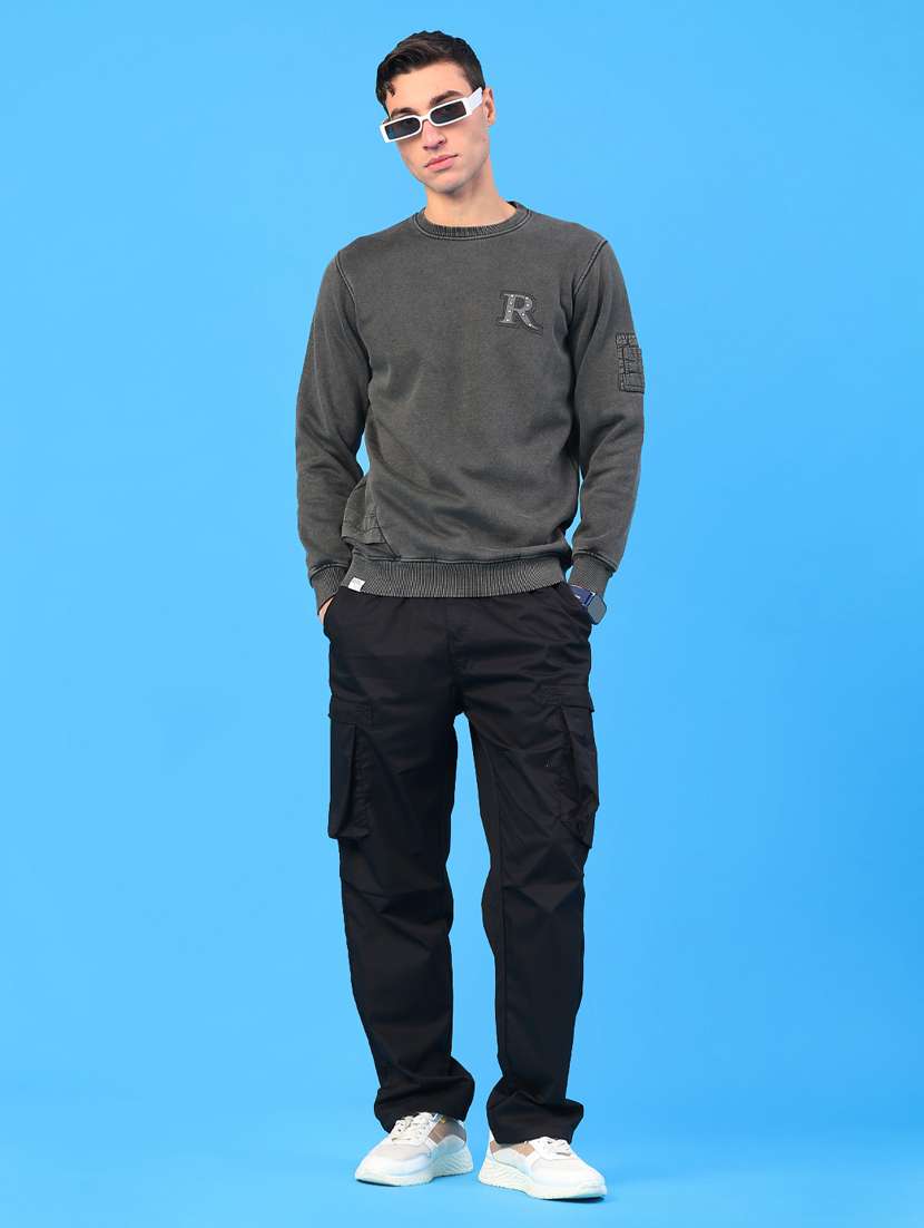 men round neck long sleeve sweatshirt - 22183181 -  Standard Image - 5