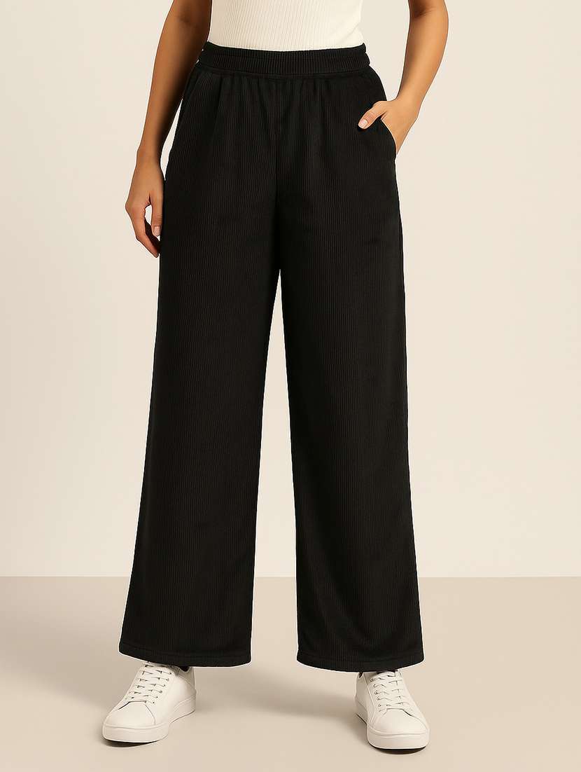 women solid mid rise wide leg track pant